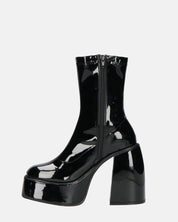 MYA - stivaletti platform con tacco alto in glassy nero
