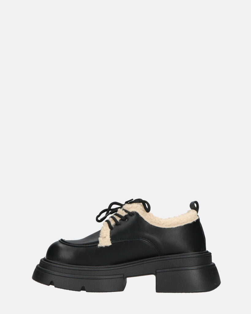 ASHLEY - scarpe basse mocassini platform nere con inserto in pelliccia
