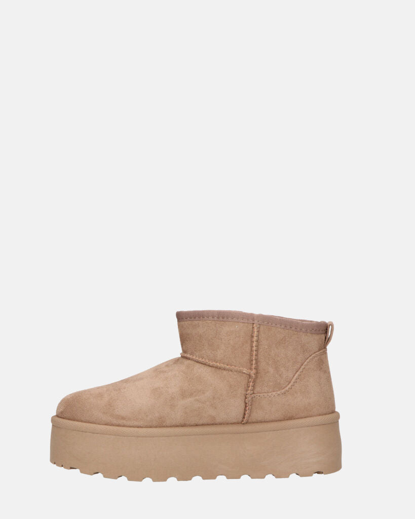 MIREIA - stivaletti bassi beige in camoscio e interno imbottito
