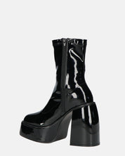 MYA - stivaletti platform con tacco alto in glassy nero