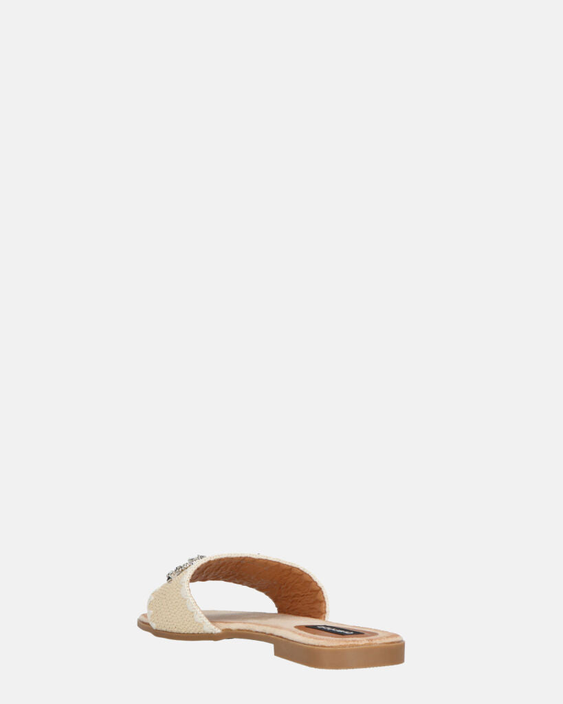 ROZENN - ciabattine beige con fascia ricamata e gemme