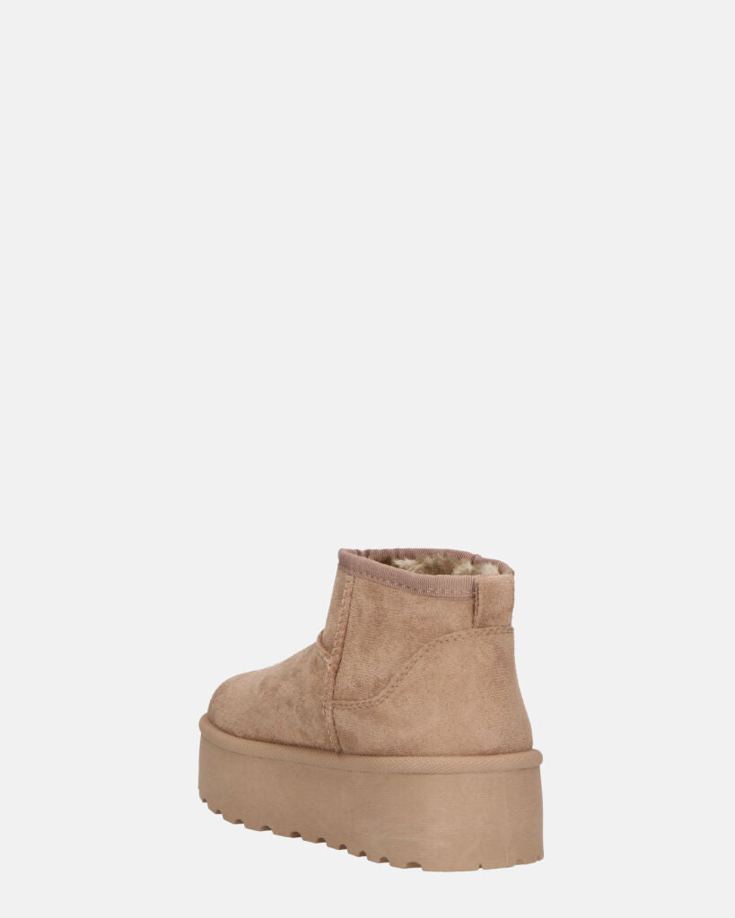 MIREIA - stivaletti bassi beige in camoscio e interno imbottito