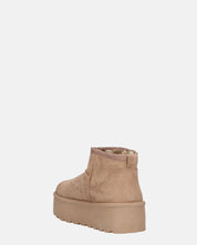MIREIA - stivaletti bassi beige in camoscio e interno imbottito