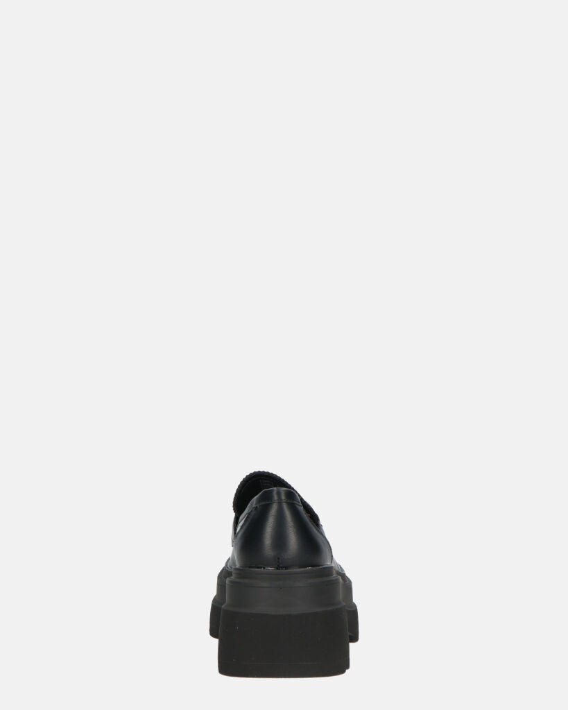 BESSIE - scarpe nere platform con decorazione
