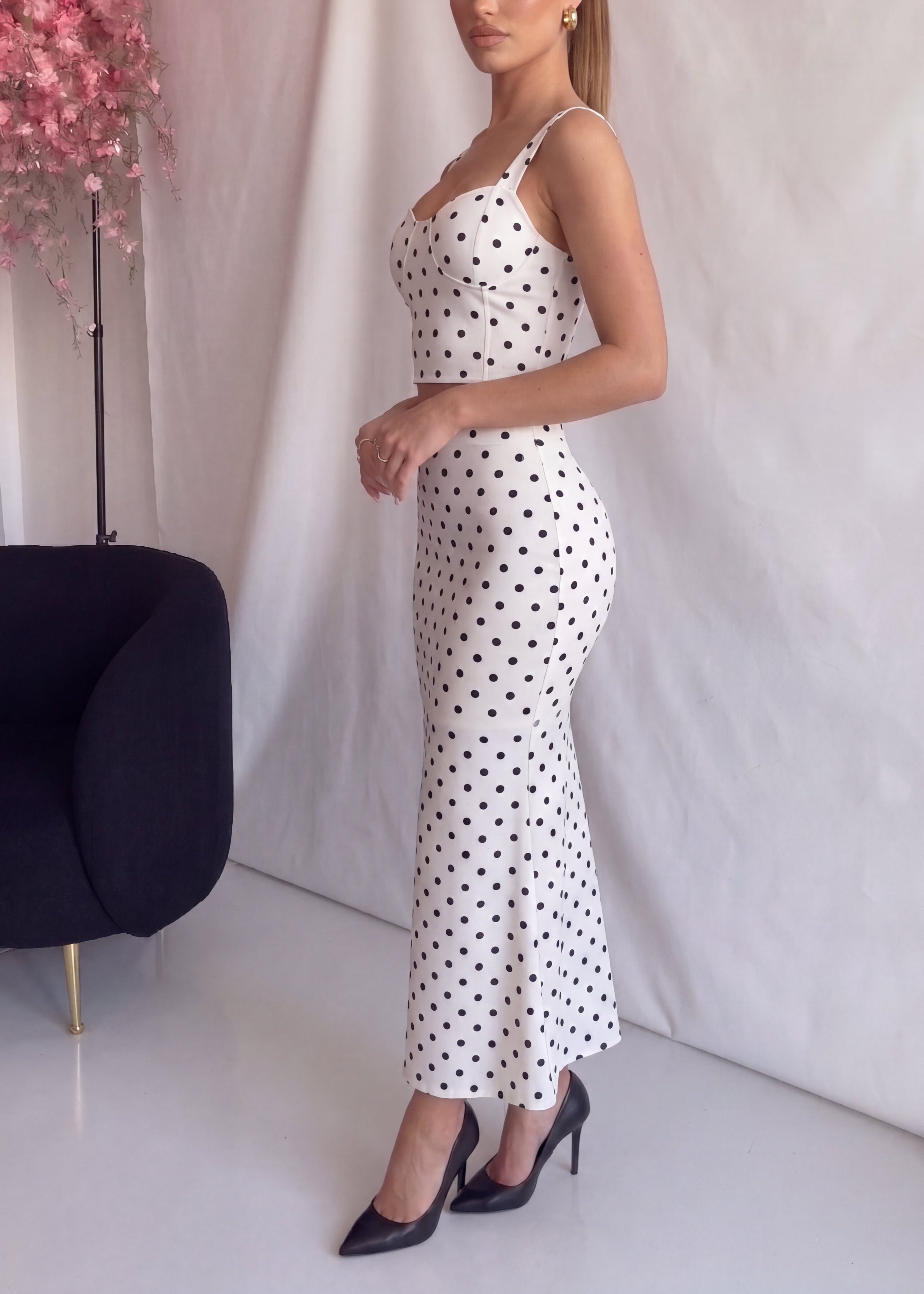 DOLLY - set coordinato top corpetto e gonna midi bianco a pois