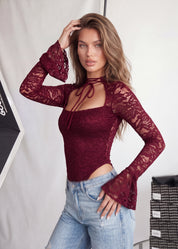 ENZY - body maniche a campana in pizzo burgundy con lacci al collo