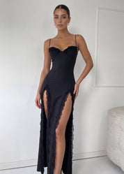 FLOR - abito vestito lungo nero con dettagli in pizzo e spacchi frontali