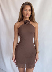 IDYS - vestito corto tessuto increspato marrone con decorazione rosa removibile