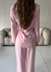 WILA - set giacca pantaloni tailleur rosa con chiusura laterale fiocco