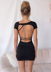 IRADI - vestito nero corto scollato sulla schiena