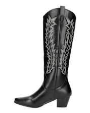 LUCITA - camperos alti in nero con disegni ricamati bianchi