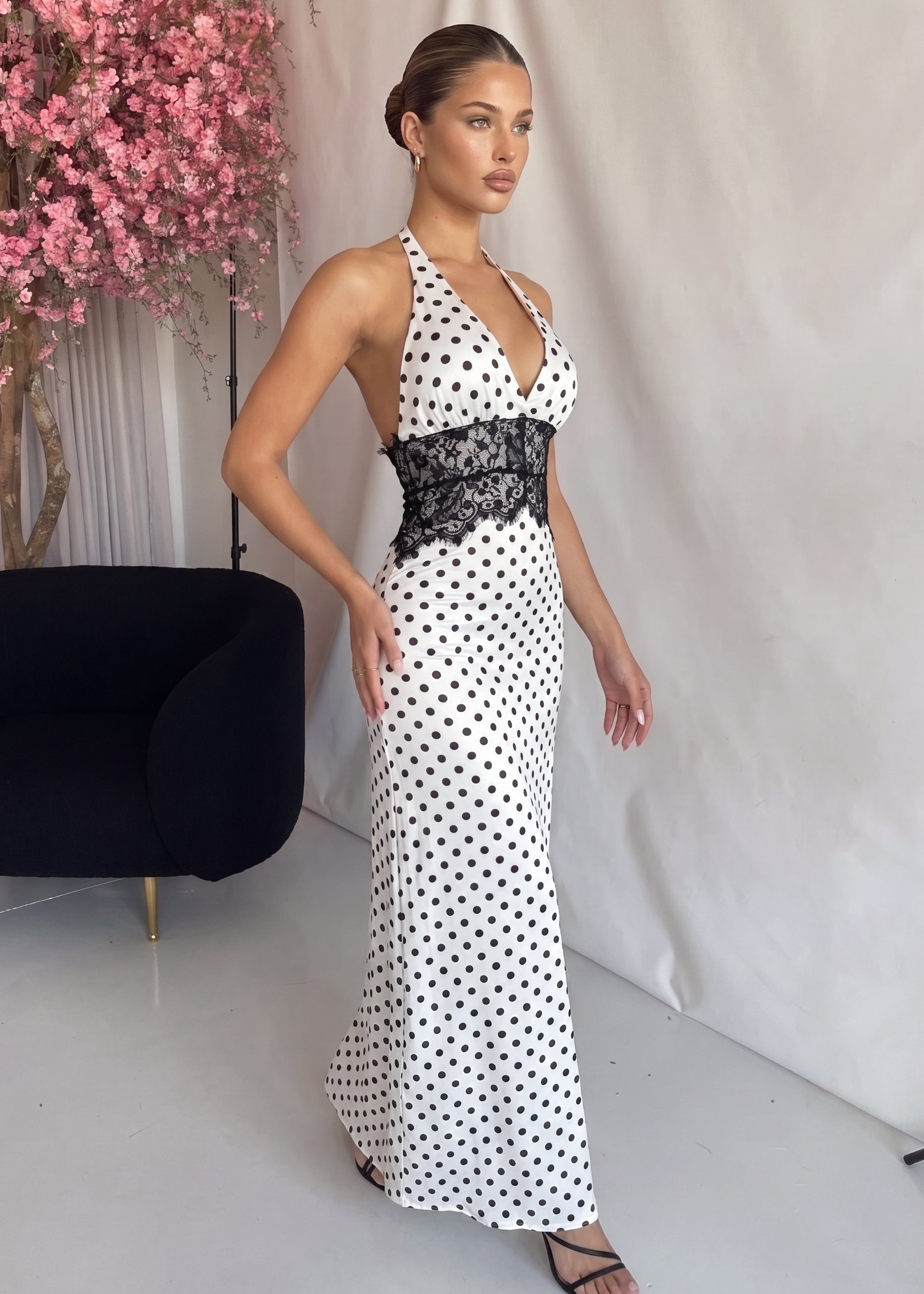 MYRTA - vestito lungo bianco a pois con inserto in pizzo