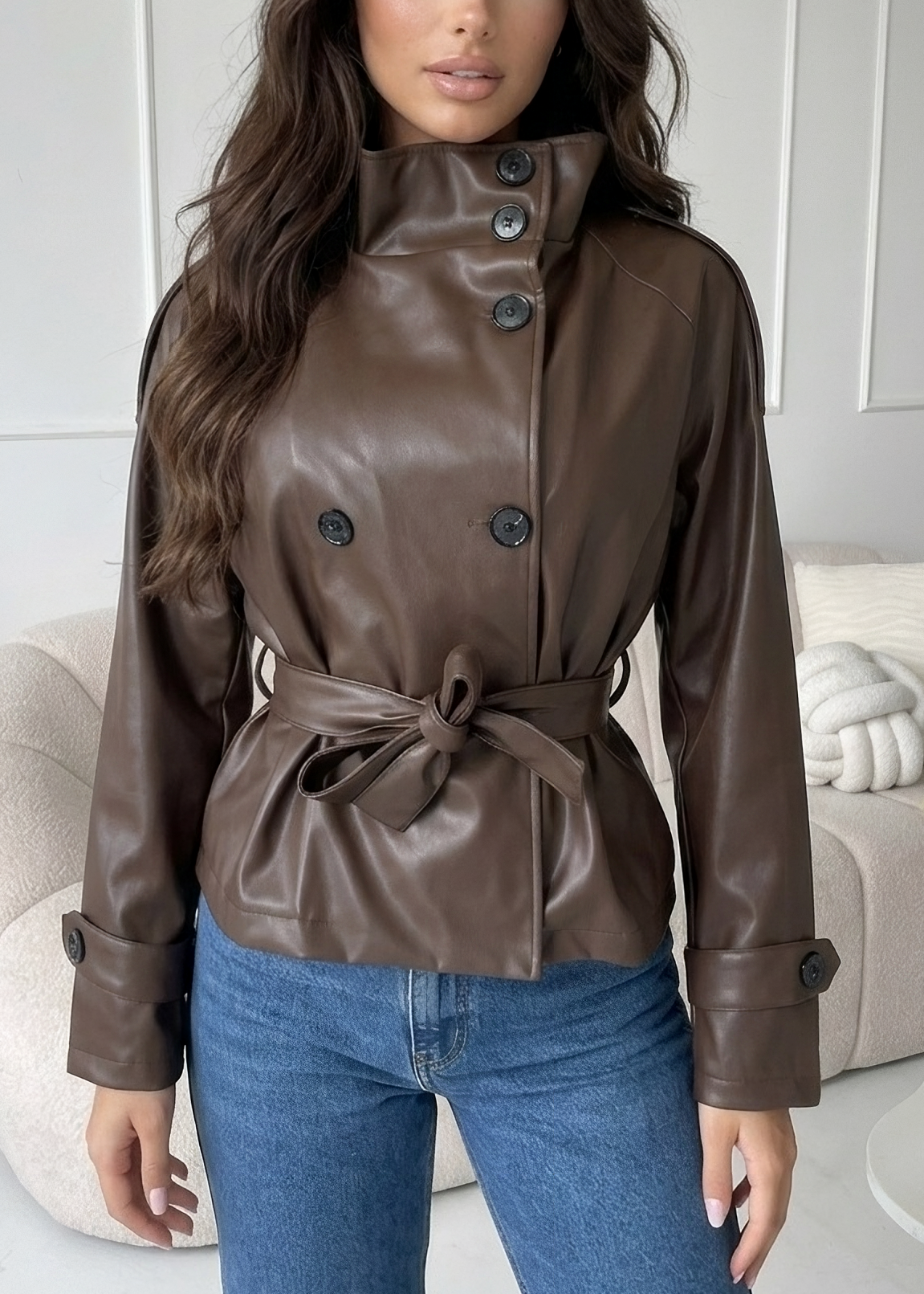 SIENA - giacca effetto pelle collo coreana in marrone