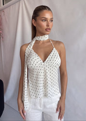 VENNY - top con foulard al collo e schiena scoperta in bianco a pois