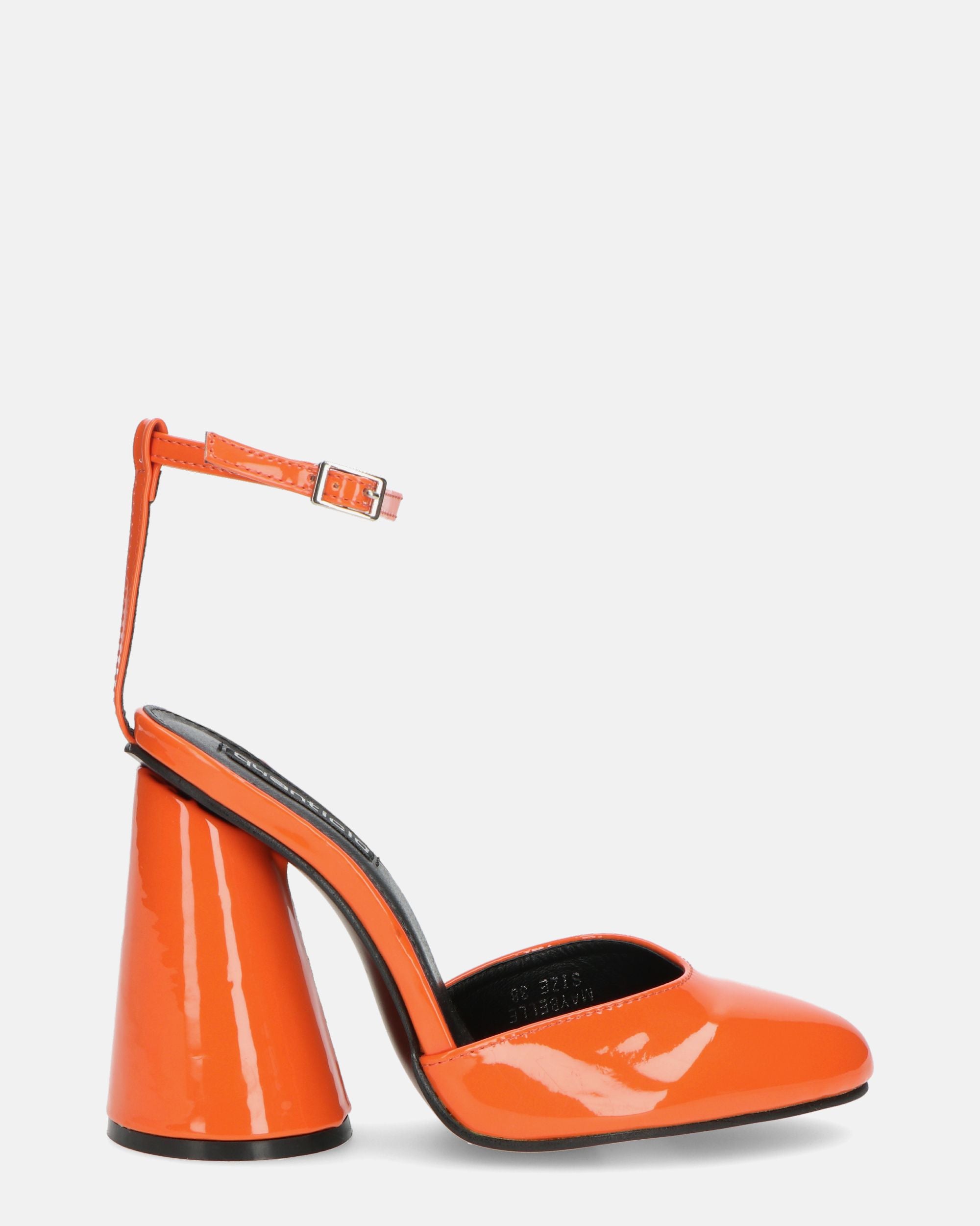 MAYBELLE - sandali in glassy arancione con tacco cilindrico