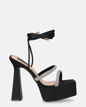 BIRGIT - sandali il satin nero con gemme