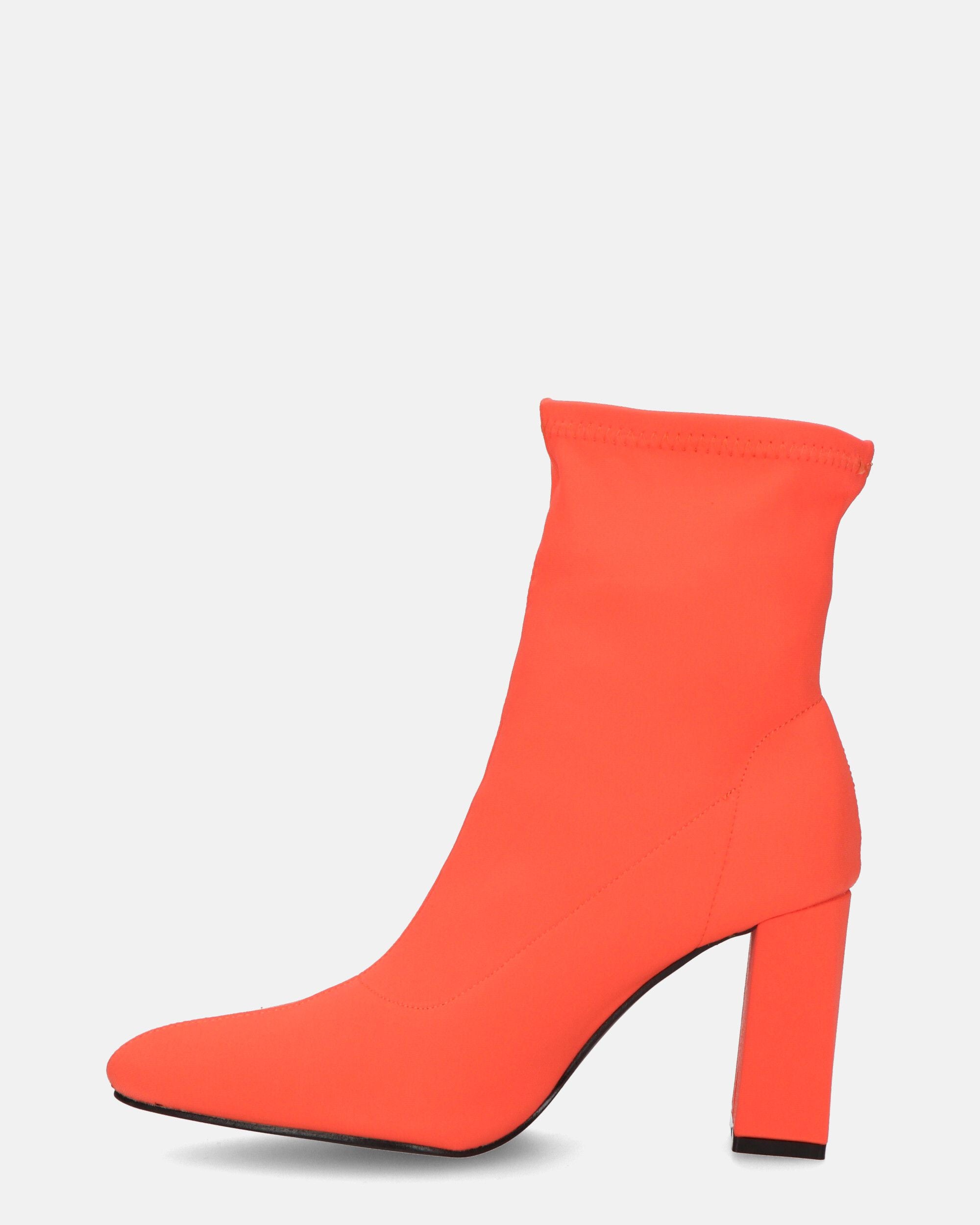 MARGOT - stivaletti in lycra arancione con tacco