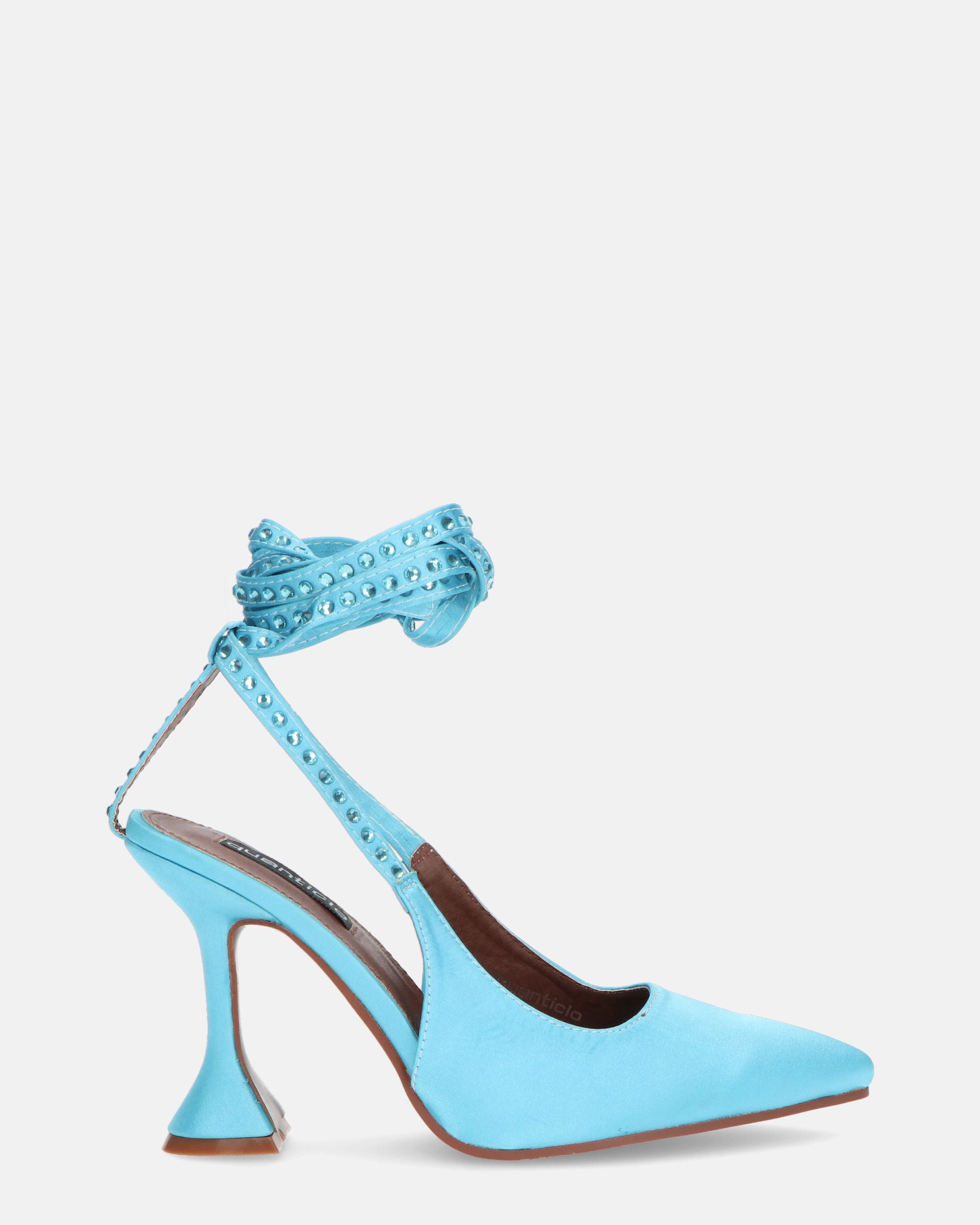 BRYGIDA - sandali in lycra azzurro con lacci borchiati