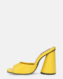 KYSHAN - sandali in giallo coccodrillo con tacco a cono