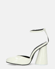 MAYBELLE - sandali in glassy bianco con tacco cilindrico