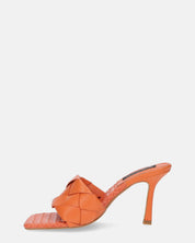 ENRICA - sandalo in pelle arancio intrecciata con tacco