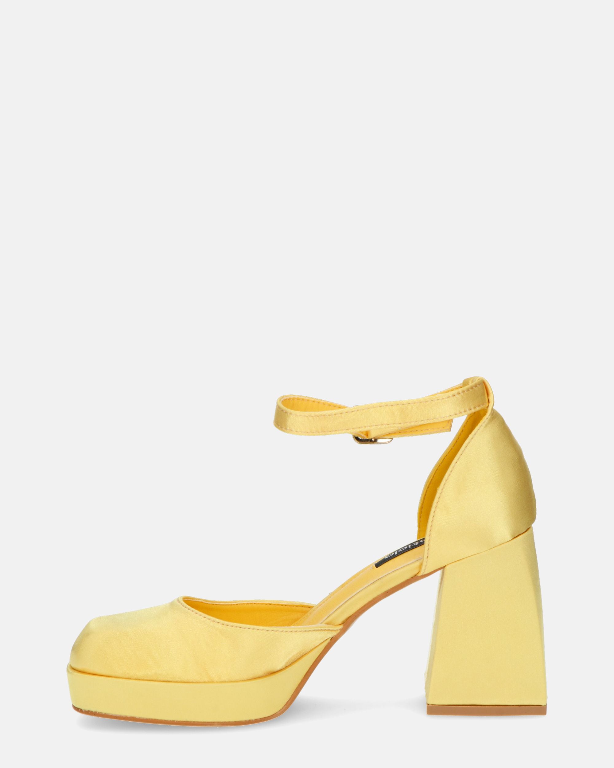 VIDA - scarpe con tacco squadrato in satin giallo