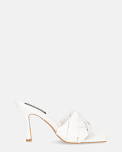 ENRICA - sandalo in pelle bianca intrecciata con tacco