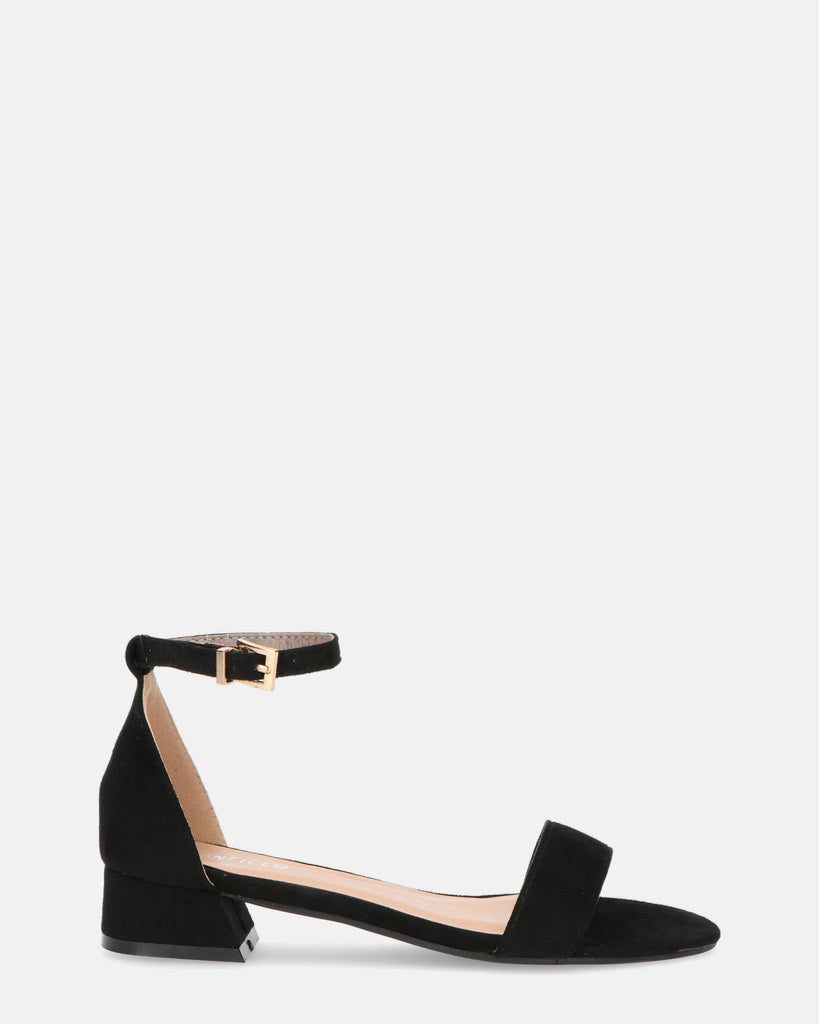 WANDA - mid heeled sandals in black - QUANTICLO