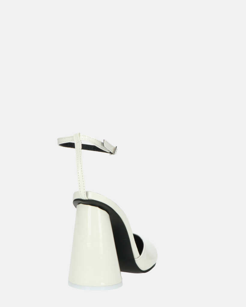 MAYBELLE - sandali in glassy bianco con tacco cilindrico
