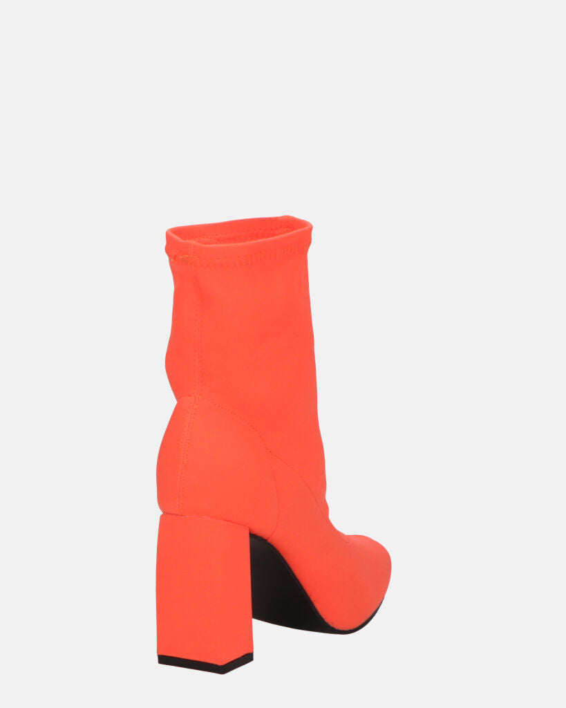 MARGOT - stivaletti in lycra arancione con tacco