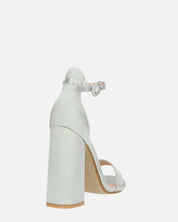 SELENE - sandalo con tacco in satin argento