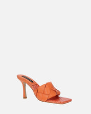 ENRICA - sandalo in pelle arancio intrecciata con tacco