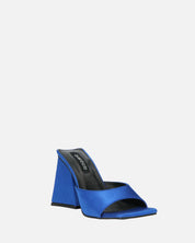 MILEY - sandali in raso blu con tacco squadrato