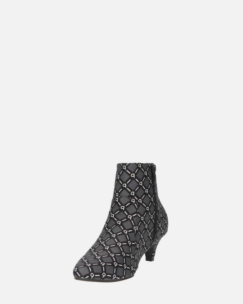 XUAN - stivaletto basso in pattern logo