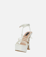 DELILA - sandali bianchi con tacco alto e platform