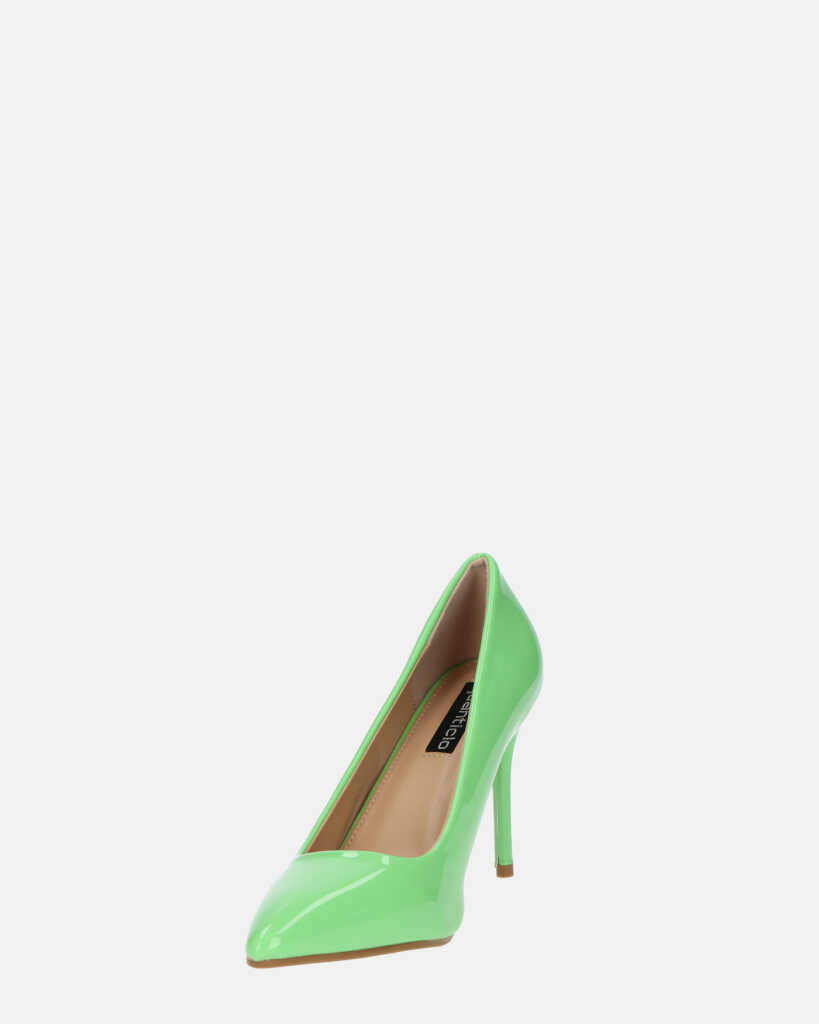 PORSHA - decolette in glassy verde con tacco a spillo