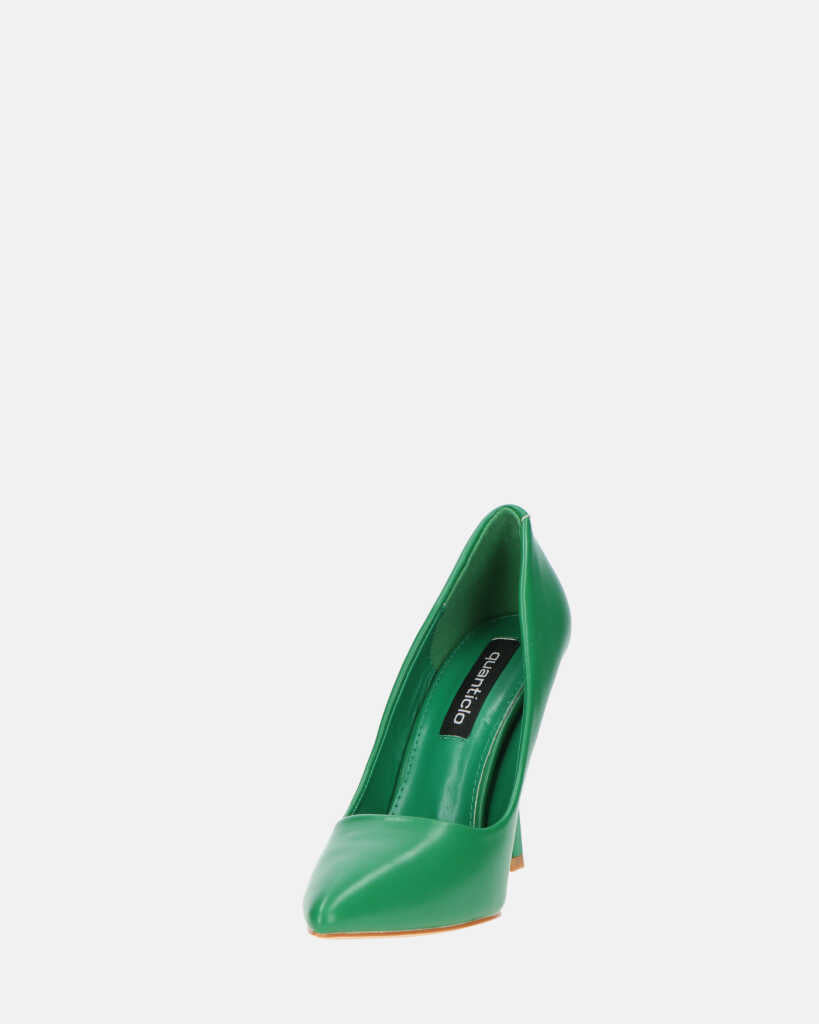 CONSUELO - decollete in PU verde