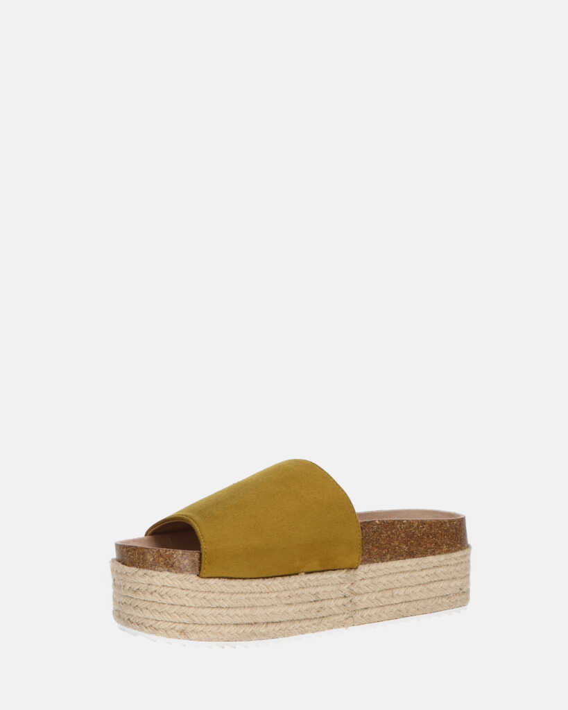 BRYANA - ciabatte con platform in paglia e banda khaki con stella dorata