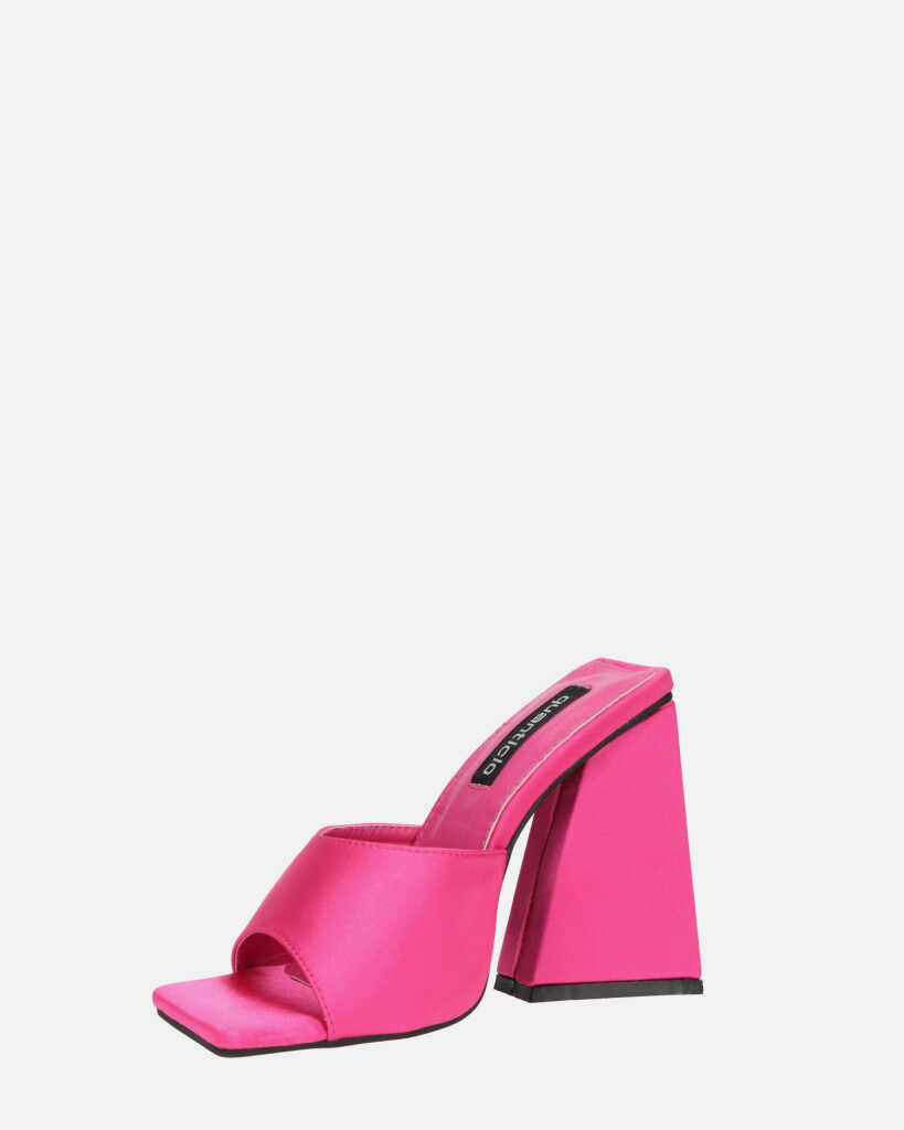 BUKET - sandali con tacco fucsia