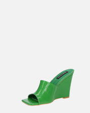 MARGHERITA - sandali con zeppa in glassy verde a trama coccodrillo
