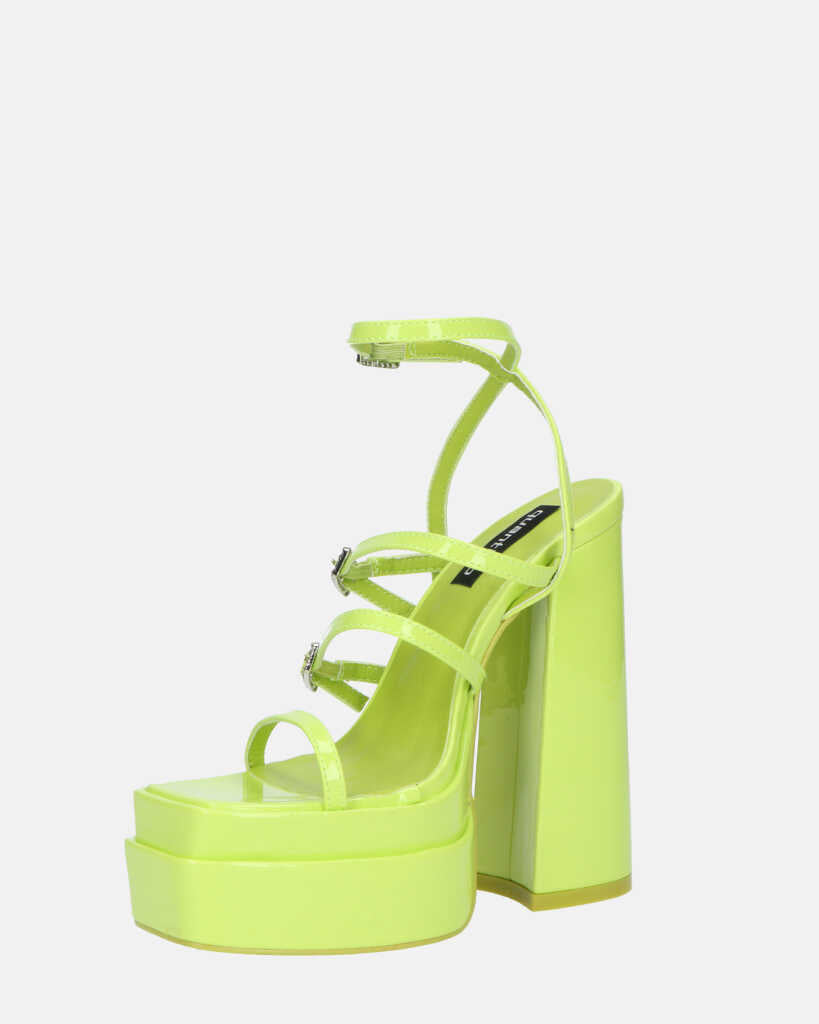 TEXA - sandali con cinturino e tacco alto in verde mela