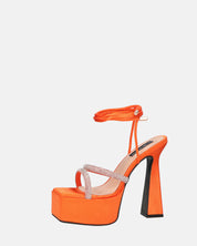 BIRGIT - sandali il satin arancione con gemme
