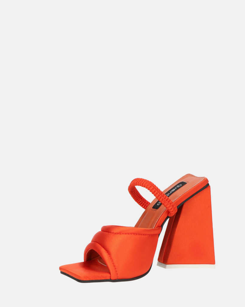EMMI - sandali con tacco arancione con elastico