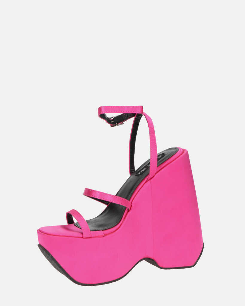 MARIMAR - sandali con zeppa in lycra fucsia