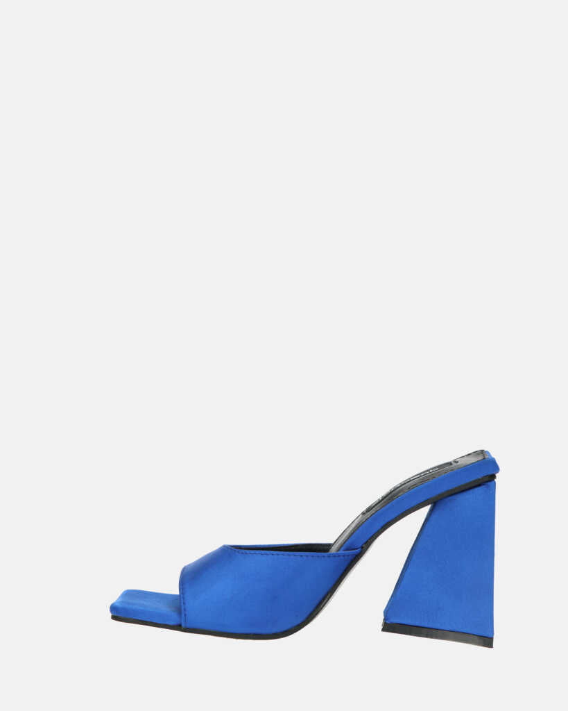 MILEY - sandali in raso blu con tacco squadrato
