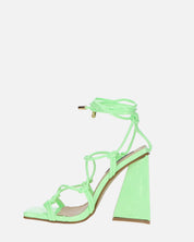 NURAY - sandali con tacco alto in glassy verde con lacci