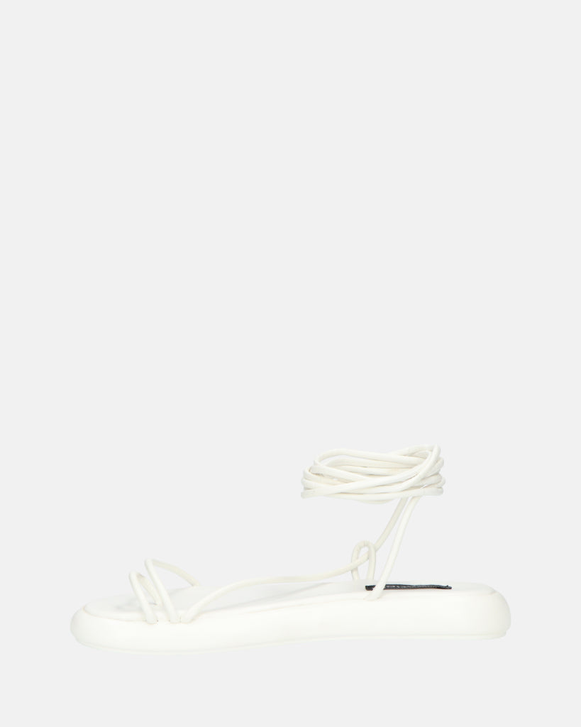 LACEY - sandali infradito bassi bianchi con lacci