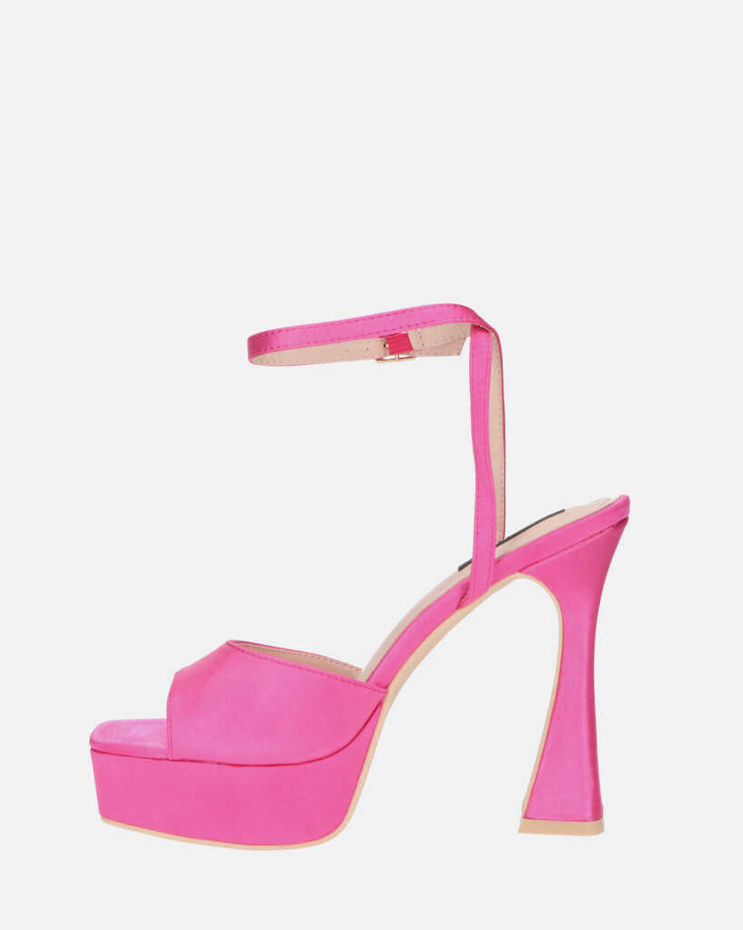MARZIA - escarpins à talon carré en lycra fuchsia avec bride
