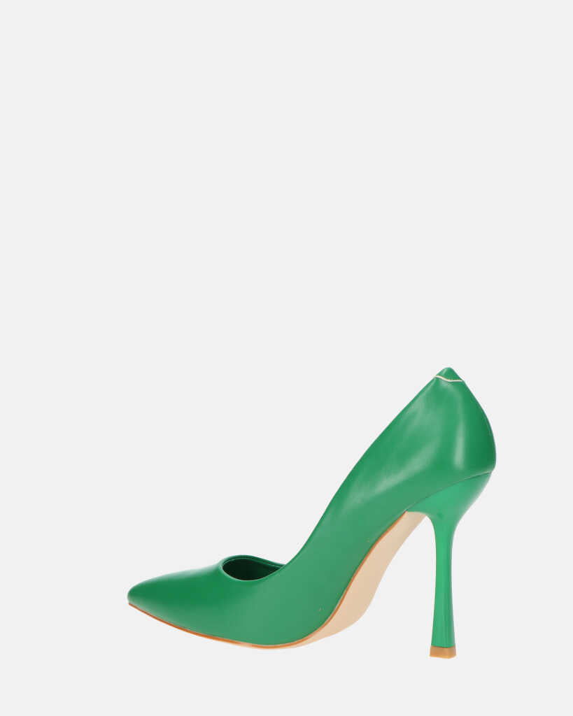 CONSUELO - decollete in PU verde