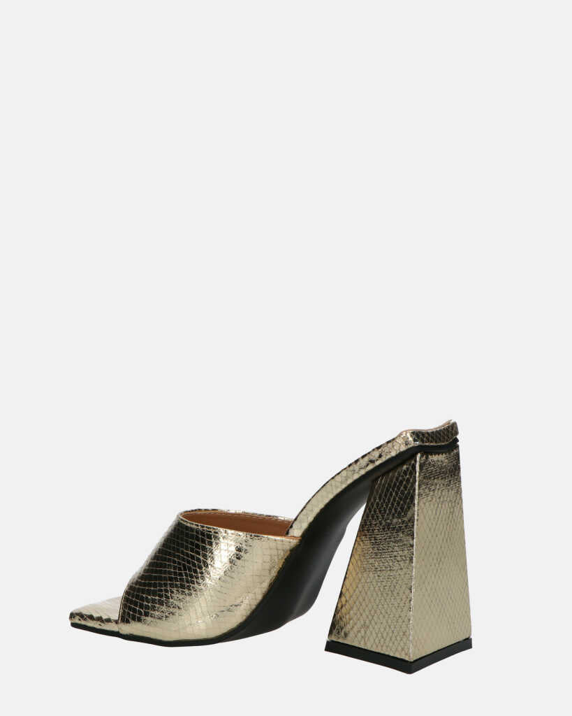 BUKET - sandali con tacco in oro pitonato